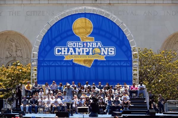 2015-06-19t215123z_91084020_nocid_rtrmadp_3_nba-golden-state-warriors-championship-celebration_reuters