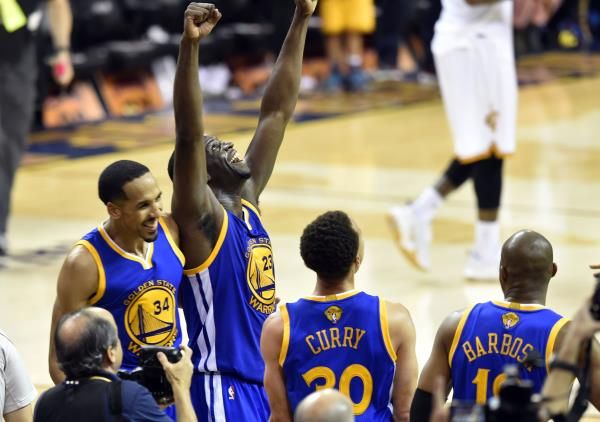 2015-06-17t041653z_425024366_nocid_rtrmadp_3_nba-playoffs-golden-state-warriors-at-cleveland-cavaliers_reuters