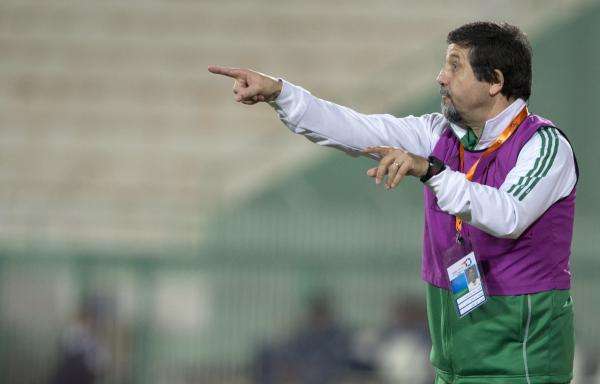 2013-02-27t191714z_478179782_gm1e92s08wg01_rtrmadp_3_soccer_reuters