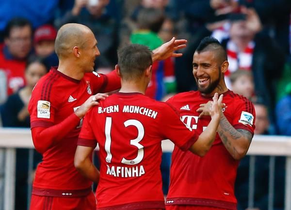 2015-10-24t142841z_953274659_lr2ebao147izx_rtrmadp_3_soccer-germany_reuters