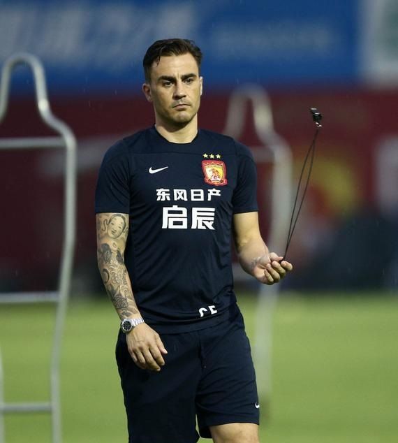 فابيو كانافارو