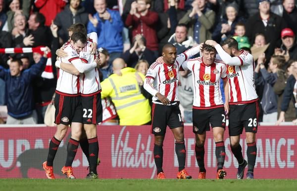 2015-10-25t140458z_88783498_mt1aci14123978_rtrmadp_3_soccer-england-sun-new_reuters