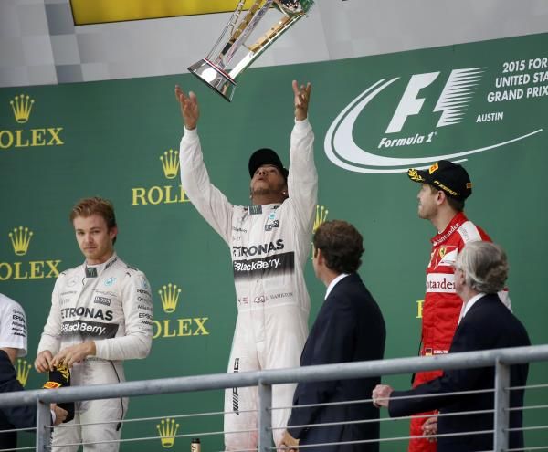 2015-10-25t212436z_106278796_tb3ebap1ngq3t_rtrmadp_3_motor-racing-prix_reuters