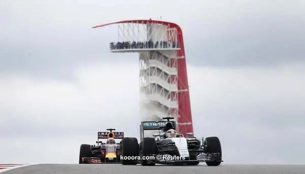 ?i=reuters%2F2015-10-25%2F2015-10-25t203304z_1106584940_tb3ebap1l2u2z_rtrmadp_3_motor-racing-prix_reuters