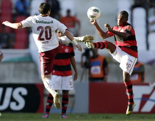 2012-09-30t203142z_1583875642_gm1e8a10cgu01_rtrmadp_3_soccer-latam-brazil_reuters