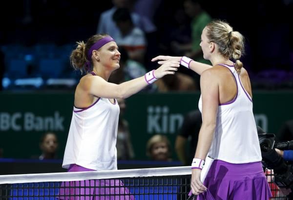 2015-10-28t091941z_125702134_gf20000036037_rtrmadp_3_tennis-women-finals_reuters
