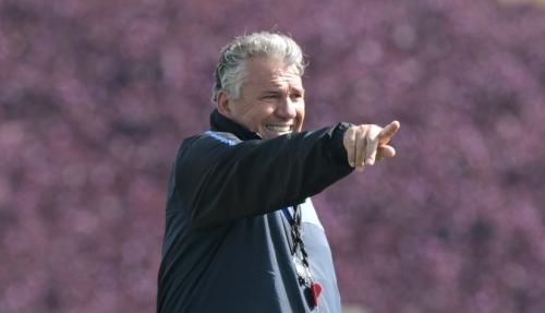 2011-12-08t122600z_01_qat08_rtridsp_3_soccer_reuters