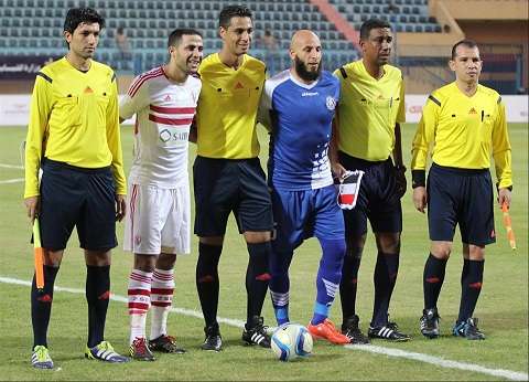 من لقاء الزمالك وأسوان .. أرشيفية