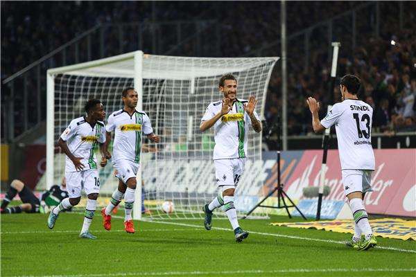 من لقاء مونشنغلادباخ وشالكة في الجولة الماضية