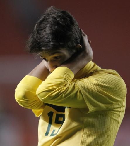 2011-04-102011-04-10t015419z_01_qui11_rtridsp_3_soccer-latam_reuters