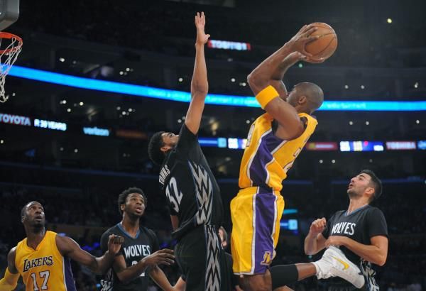 2015-10-29t031939z_326874332_nocid_rtrmadp_3_nba-minnesota-timberwolves-at-los-angeles-lakers_reuters