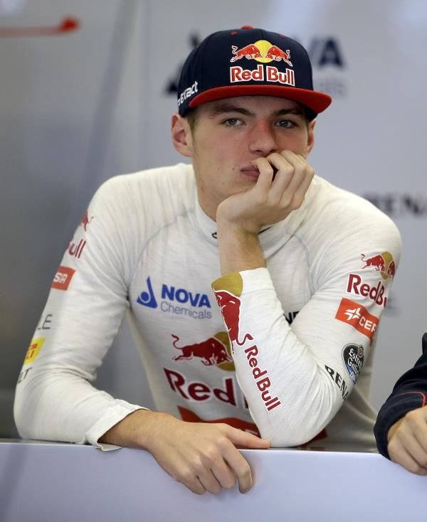 2015-10-24t205850z_1851296858_gf20000031358_rtrmadp_3_motor-racing-prix_reuters