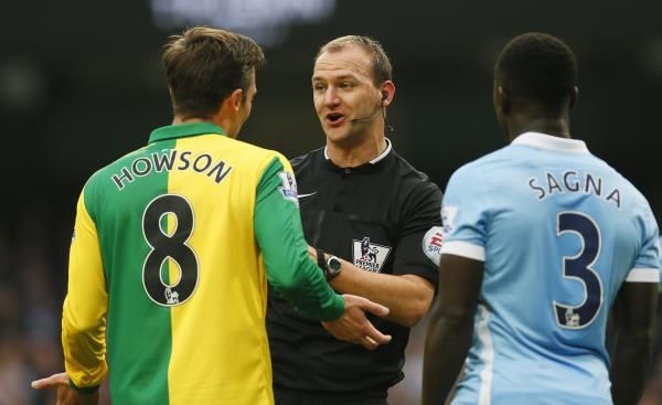 2015-10-31t152230z_89306550_mt1aci14139570_rtrmadp_3_soccer-england-mci-nor_reuters