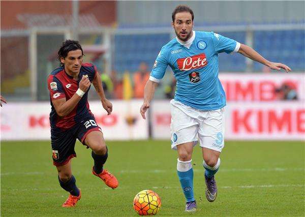 جنوى ونابولي