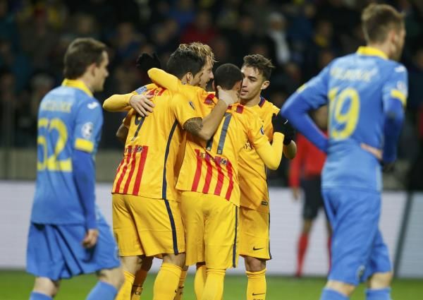 2015-10-20t202525z_1631908804_lr1ebak1kq0j1_rtrmadp_3_soccer-champions-bbo-bar_reuters