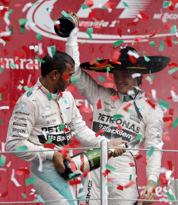 2015-11-01t213936z_1778144636_gf20000042323_rtrmadp_3_motor-racing-prix_reuters