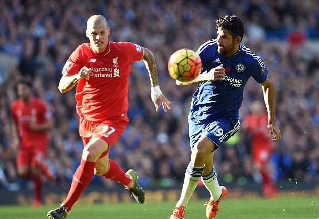 2DF8EFAB00000578-0-image-a-62_1446304416825