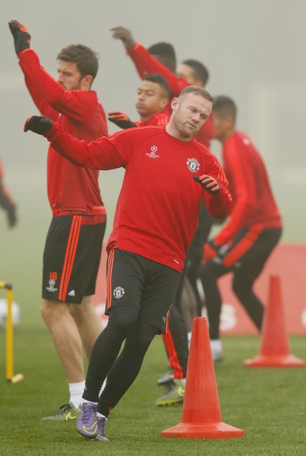 2015-11-02t113121z_89465481_mt1aci14149089_rtrmadp_3_soc_reuters