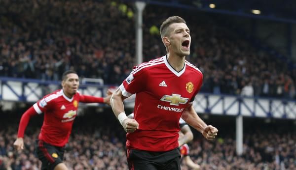 2015-10-17t141900z_88093140_mt1aci14101134_rtrmadp_3_soccer-england-eve-mun_reuters