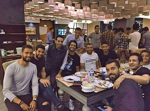 f54wewe4r4r89wfw482w4