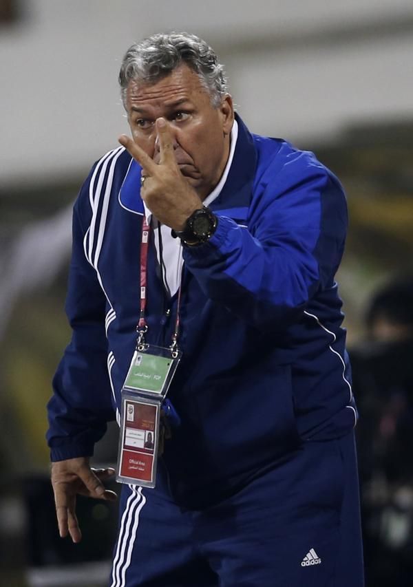 2012-12-22t165956z_1564607380_gm1e8cn02oj01_rtrmadp_3_soccer_reuters