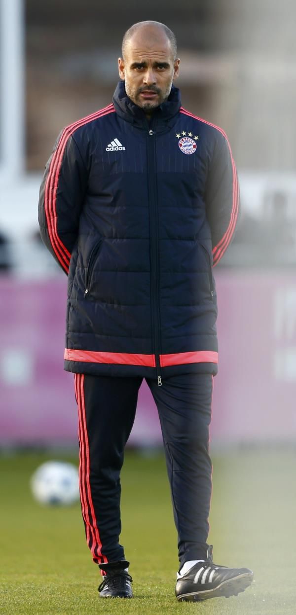 2015-11-03t161144z_167419937_lr2ebb318z9qv_rtrmadp_3_soccer-champions-fcb-ars_reuters