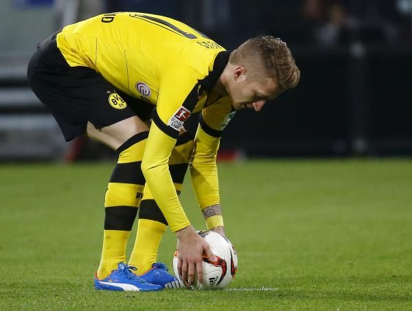 2015-10-16t194512z_940491623_gf10000247637_rtrmadp_3_soccer-germany_reuters