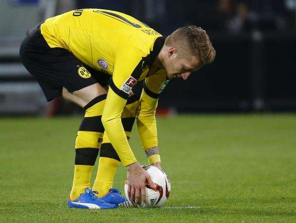 2015-10-16t194512z_940491623_gf10000247637_rtrmadp_3_soccer-germany_reuters