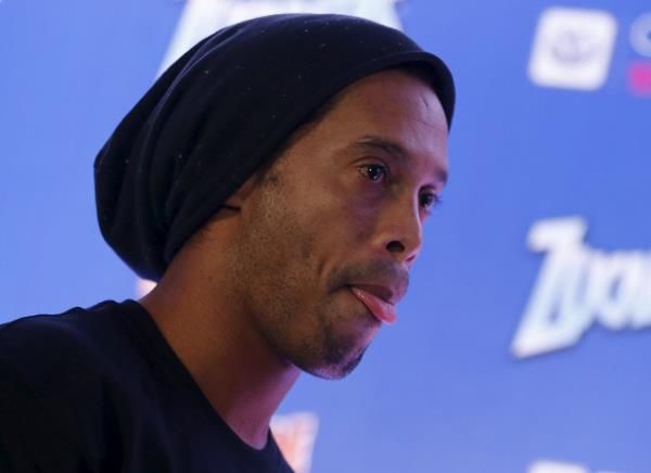 2015-07-22t222647z_889521637_gf10000167271_rtrmadp_3_soccer-ronaldinho_reuters