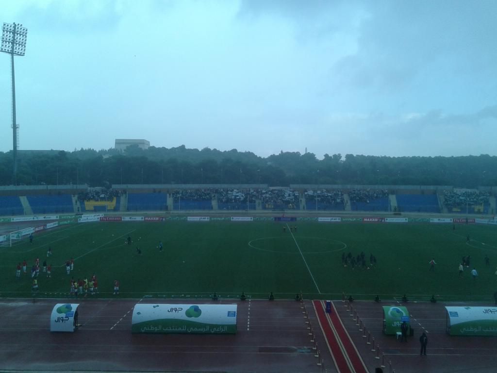 لحظة سقوط الامطار 