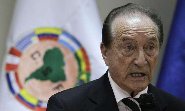 2013-04-30t203409z_479960027_gm1e9510cfh01_rtrmadp_3_soccer-conmebol_reuters