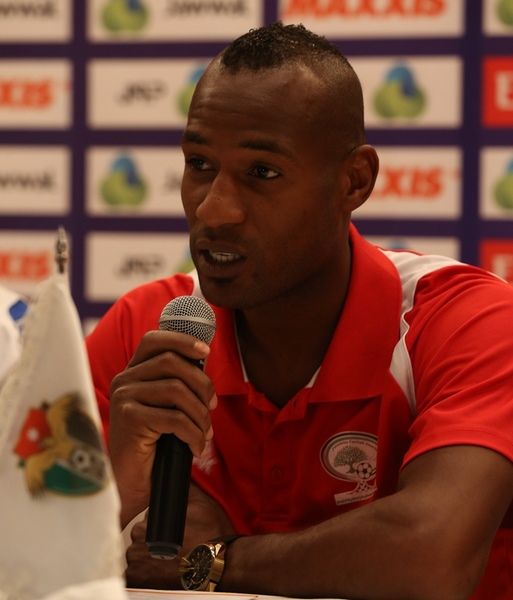 عبد اللطيف البهداري