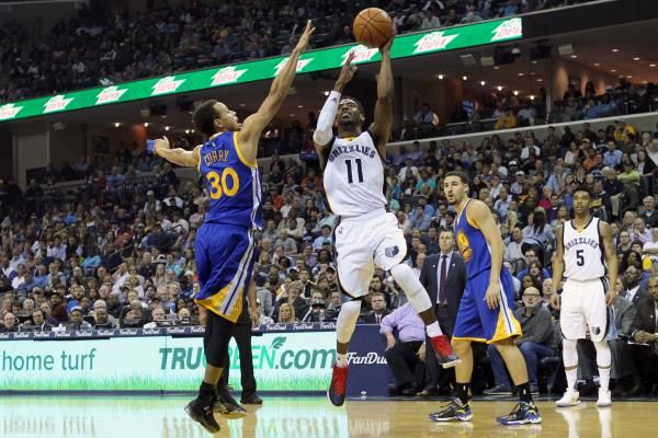 2015-11-12t014613z_488449141_nocid_rtrmadp_3_nba-golden-state-warriors-at-memphis-grizzlies_reuters
