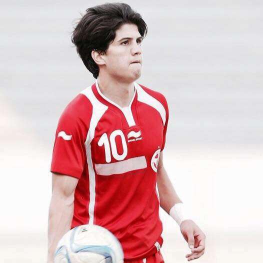  عمر زكري صاحب الهدف الاول  