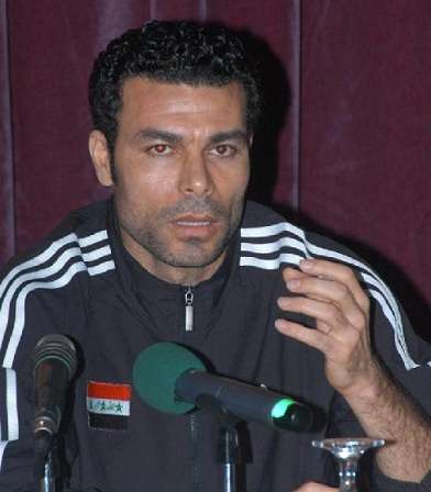 المدرب المساعد رزاق فرحان