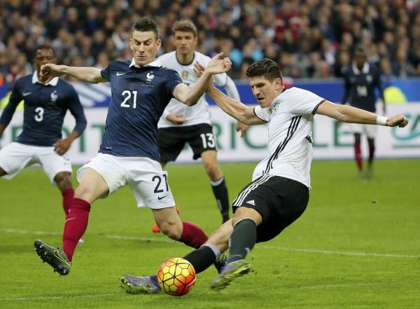2015-11-13t204503z_769072149_lr1ebbd1lms3z_rtrmadp_3_soccer-friendly_reuters