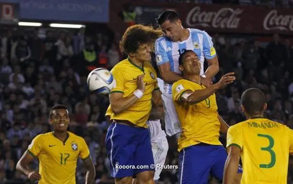 ?i=reuters%2f2015-11-14%2f2015-11-14t014507z_1234467230_gf20000058571_rtrmadp_3_soccer-world-arg-bra_reuters