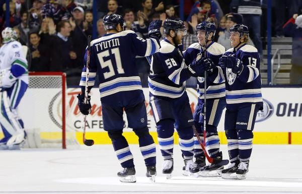 2015-11-11t030548z_711445611_nocid_rtrmadp_3_nhl-vancouver-canucks-at-columbus-blue-jackets_reuters