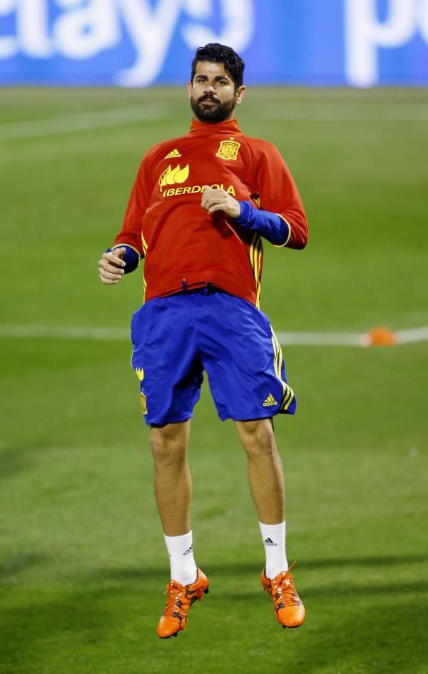 2015-11-12t180539z_90353139_mt1aci14168955_rtrmadp_3_soc_reuters