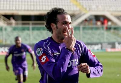 نجم فيورنتينا بازيني المتوقع خروجه من الفريق