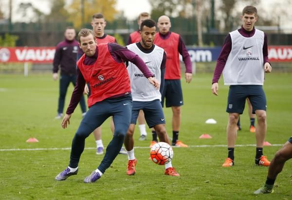 2015-11-16t113807z_90675487_mt1aci14173207_rtrmadp_3_soc_reuters