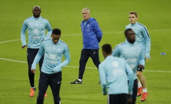 2015-11-16t183046z_90700246_mt1aci14174202_rtrmadp_3_soc_reuters