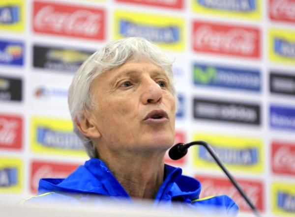 2015-11-16t203623z_1785969767_gf20000062376_rtrmadp_3_soccer-world_reuters