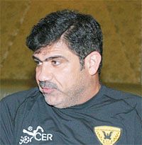 مدرب منتخب الكويت محمد إبراهيم