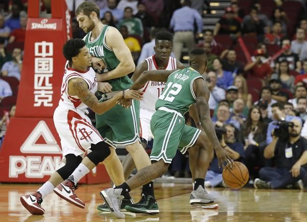 2015-11-17t040059z_713818812_nocid_rtrmadp_3_nba-boston-celtics-at-houston-rockets_reuters