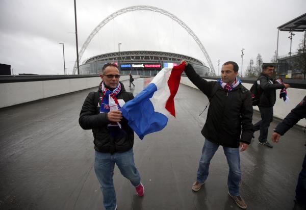 2015-11-17t144945z_90773385_mt1aci14181408_rtrmadp_3_soc-crim-dip_reuters