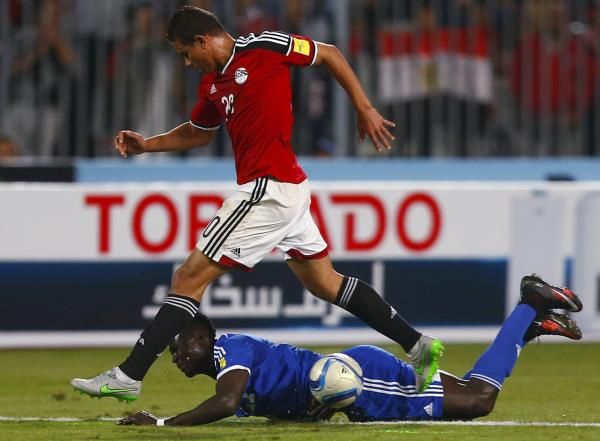2015-11-17t180003z_1145925751_gf20000063479_rtrmadp_3_soccer-world_reuters