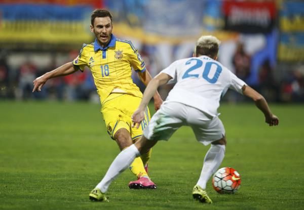 2015-11-17t210633z_377706710_lr2ebbh1mmnmv_rtrmadp_3_soccer-euro_reuters