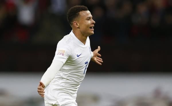 2015-11-17t210433z_90795873_mt1aci14183554_rtrmadp_3_soc_reuters