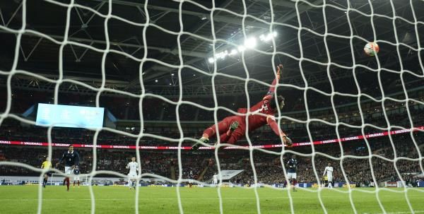 2015-11-17t205904z_90795544_mt1aci14183524_rtrmadp_3_soc_reuters